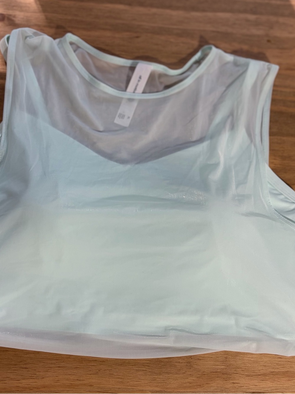 New With tags- all in motion Light Mint Mesh Crop Tank - Picture 2 of 5